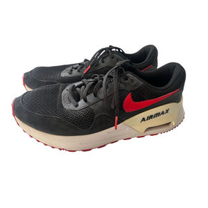 Nike AirMax Size 10.5 Men's Athletic Shoes Low Sneakers Black Red Casual Gym